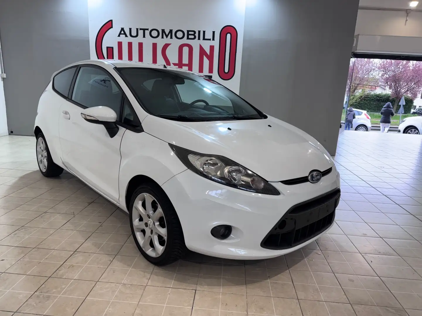 Ford Fiesta Fiesta 1.2 82CV 3 porte Blanco - 1