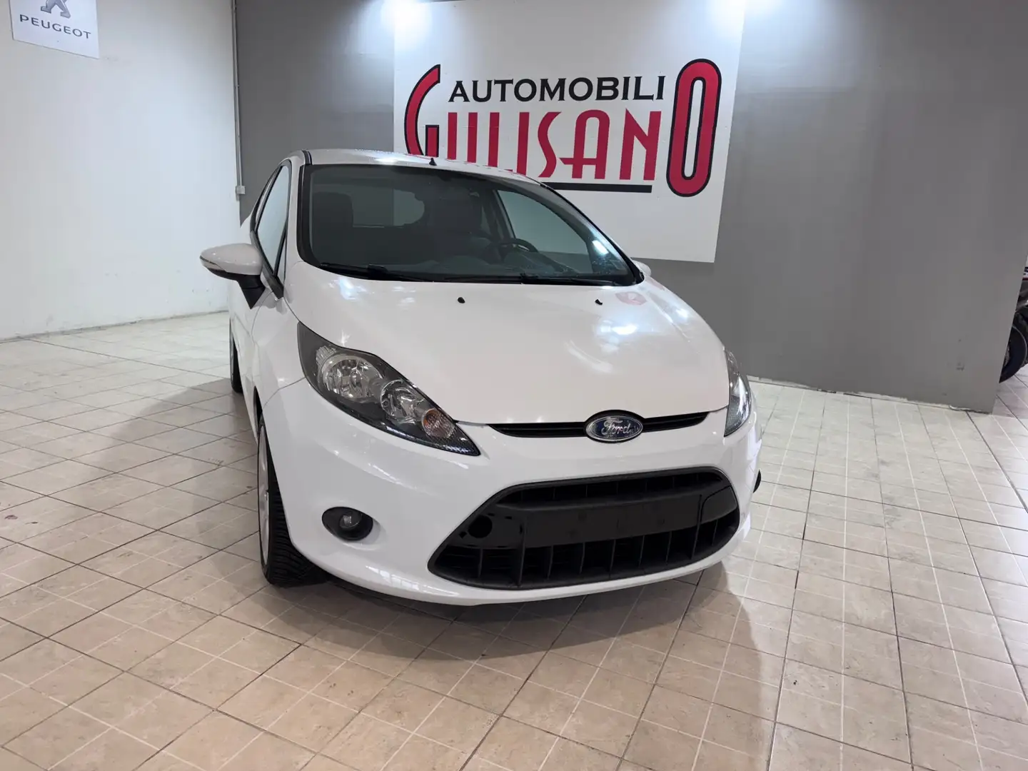 Ford Fiesta Fiesta 1.2 82CV 3 porte Blanco - 2