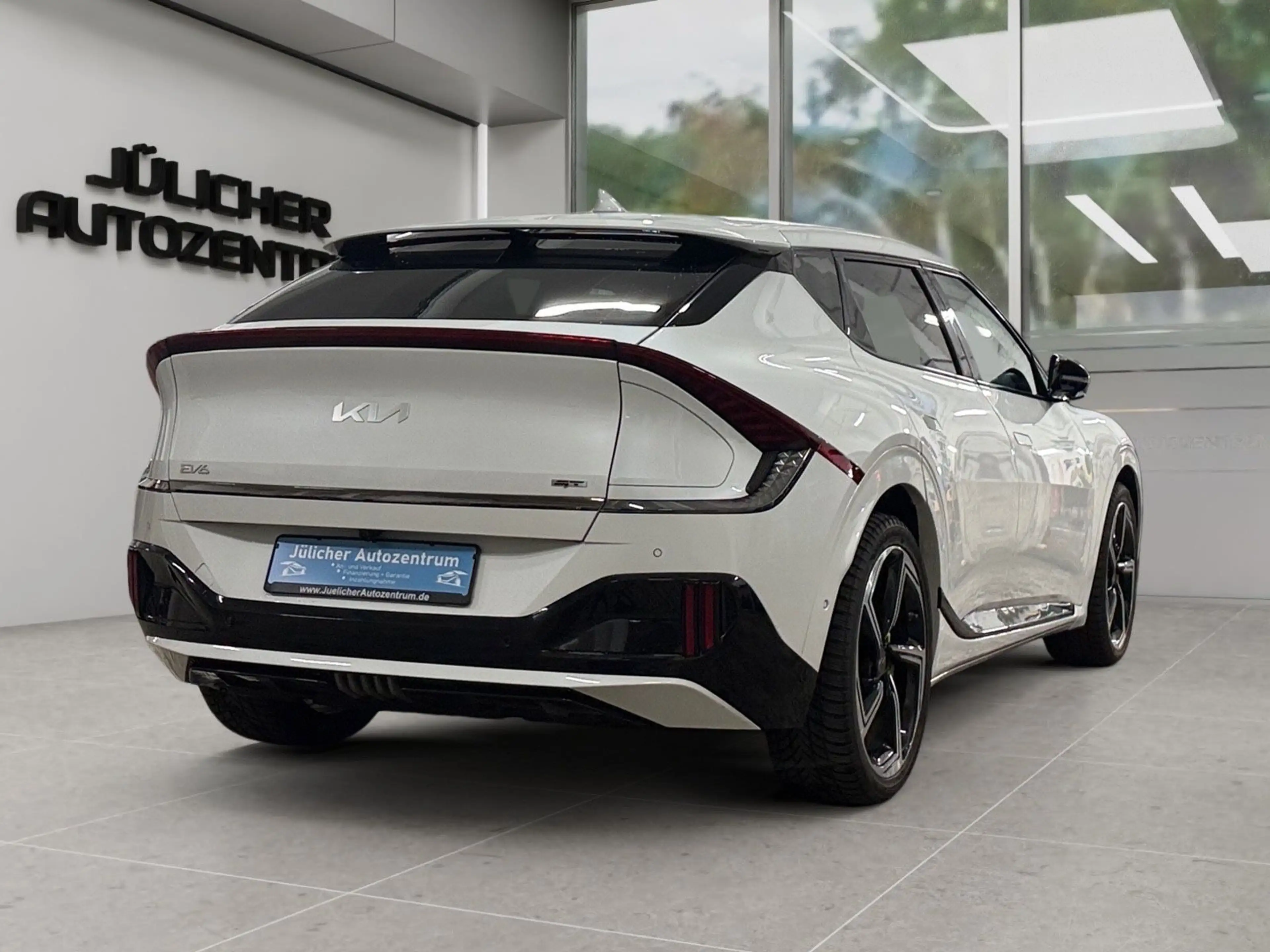 Kia EV6 GT 4WD , Rentnerfahrzeug, Wenig Km — photo 3