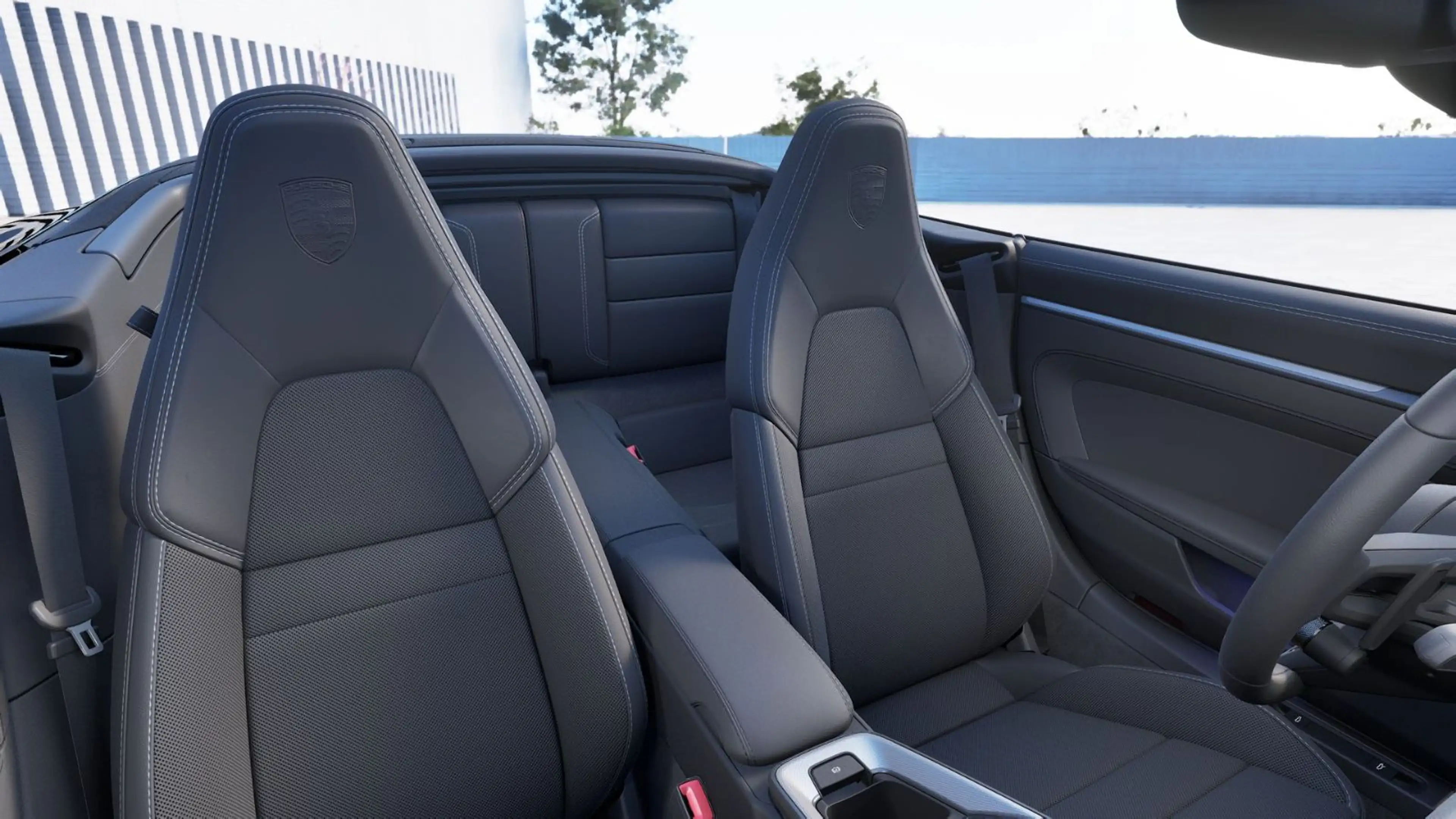 Porsche 992 (911) Carrera Cabrio | Sportabgas | BOSE | — photo 10