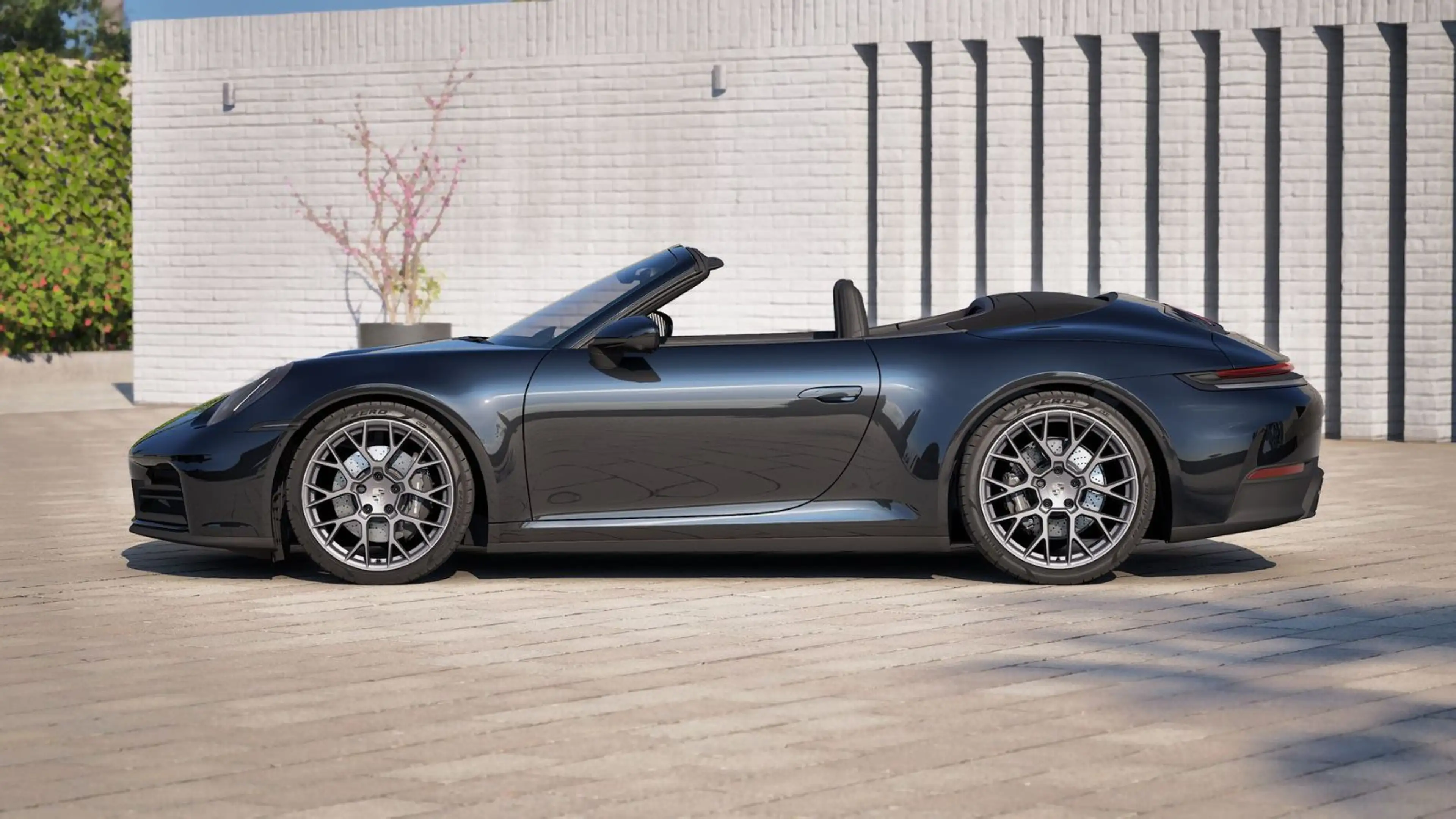 Porsche 992 (911) Carrera Cabrio | Sportabgas | BOSE | — photo 4