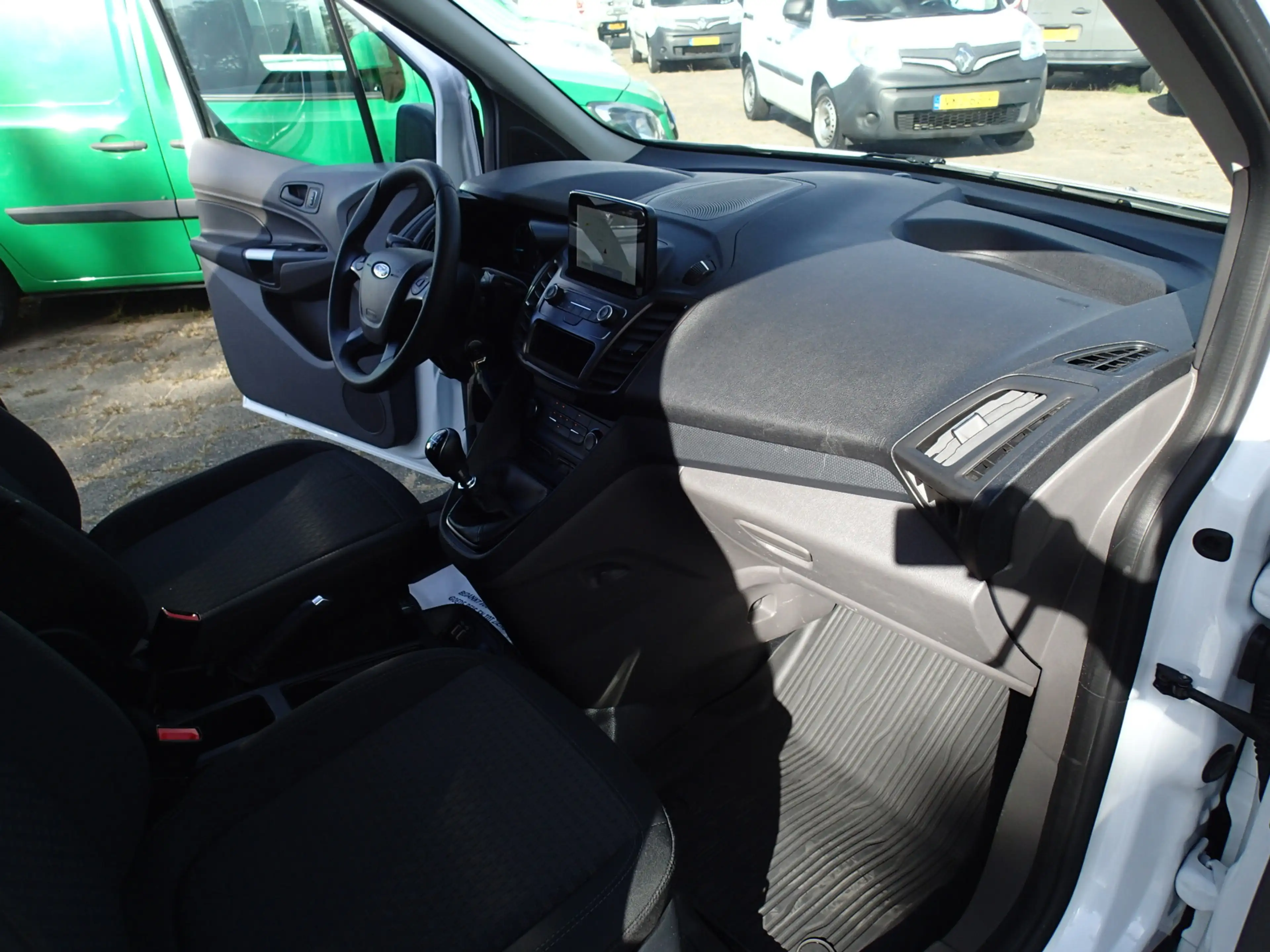 Ford Transit Connect 1.5 EcoBlue L2 Trend — photo 22