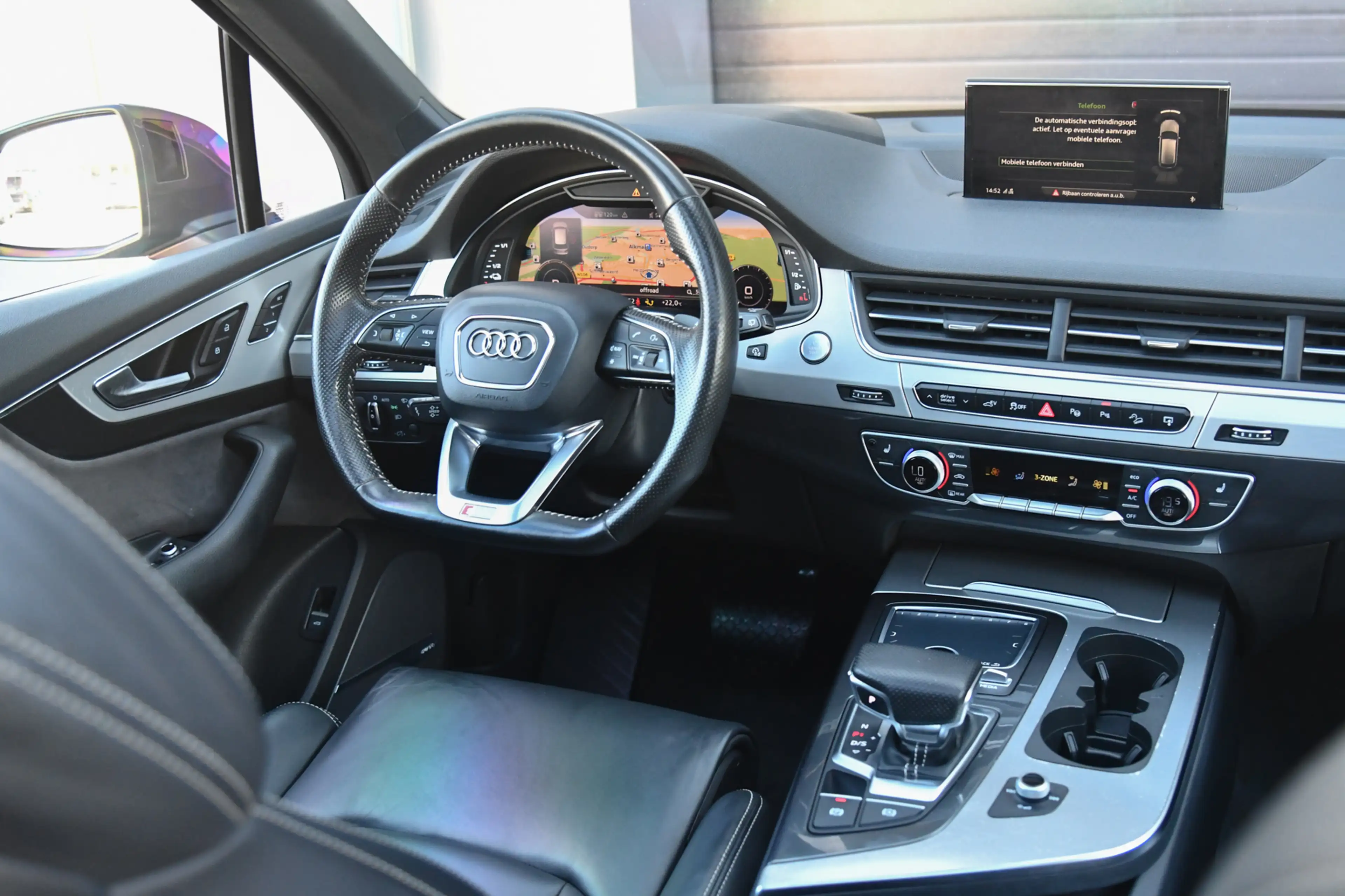 Audi Q7 e-tron 3.0 TDI quattro S-Line, Trekhaak, Luchtvering, Pan — photo 20