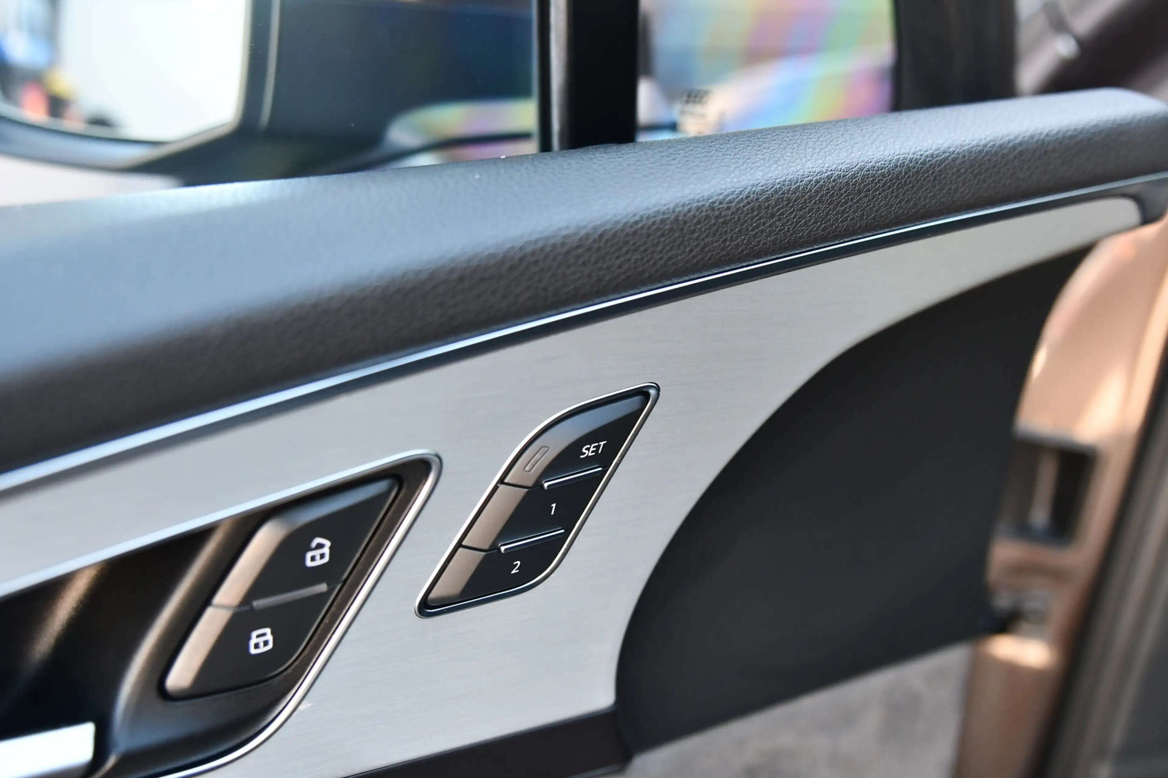 Audi Q7 e-tron 3.0 TDI quattro S-Line, Trekhaak, Luchtvering, Pan — photo 13