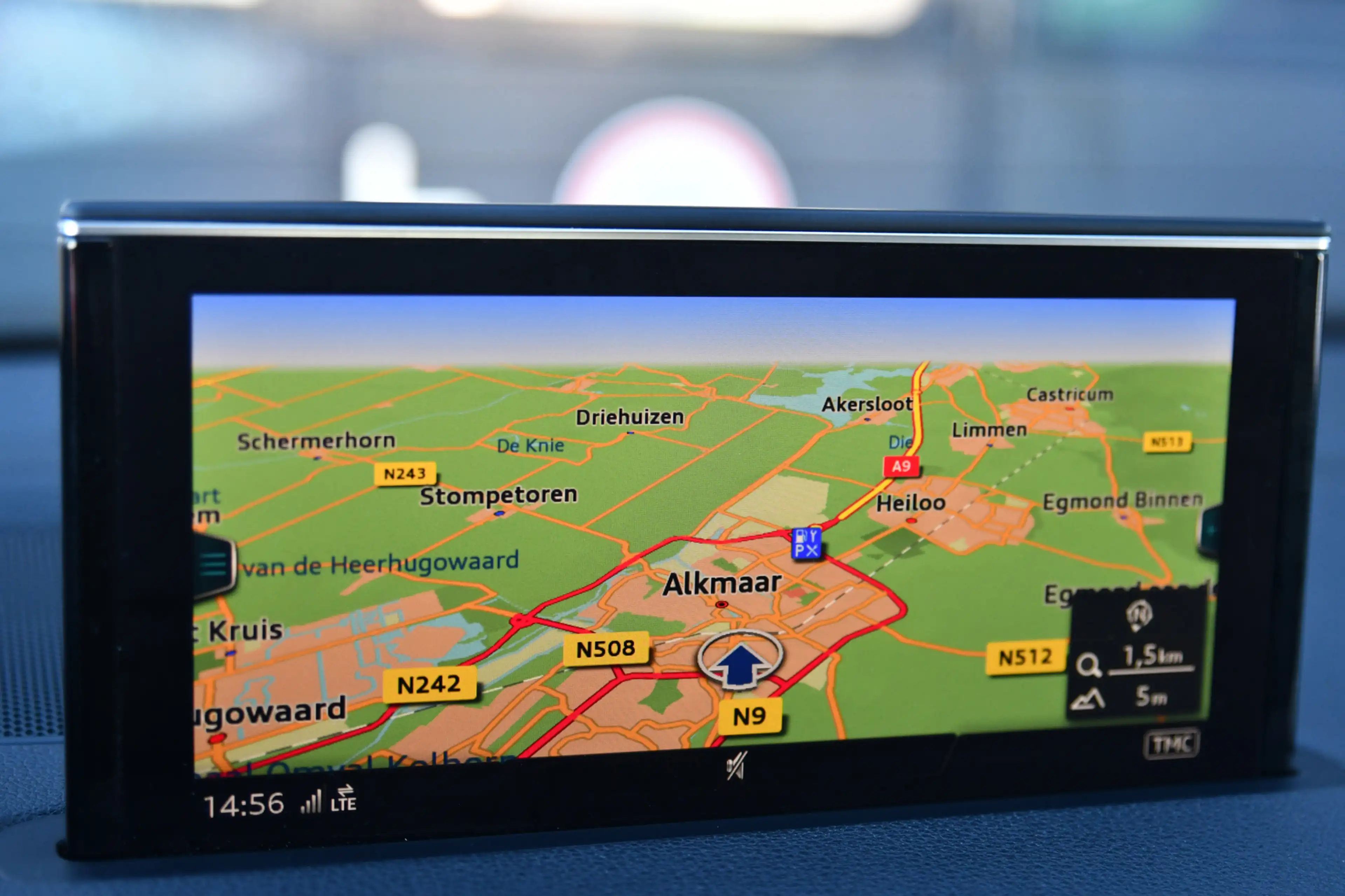 Audi Q7 e-tron 3.0 TDI quattro S-Line, Trekhaak, Luchtvering, Pan — photo 36