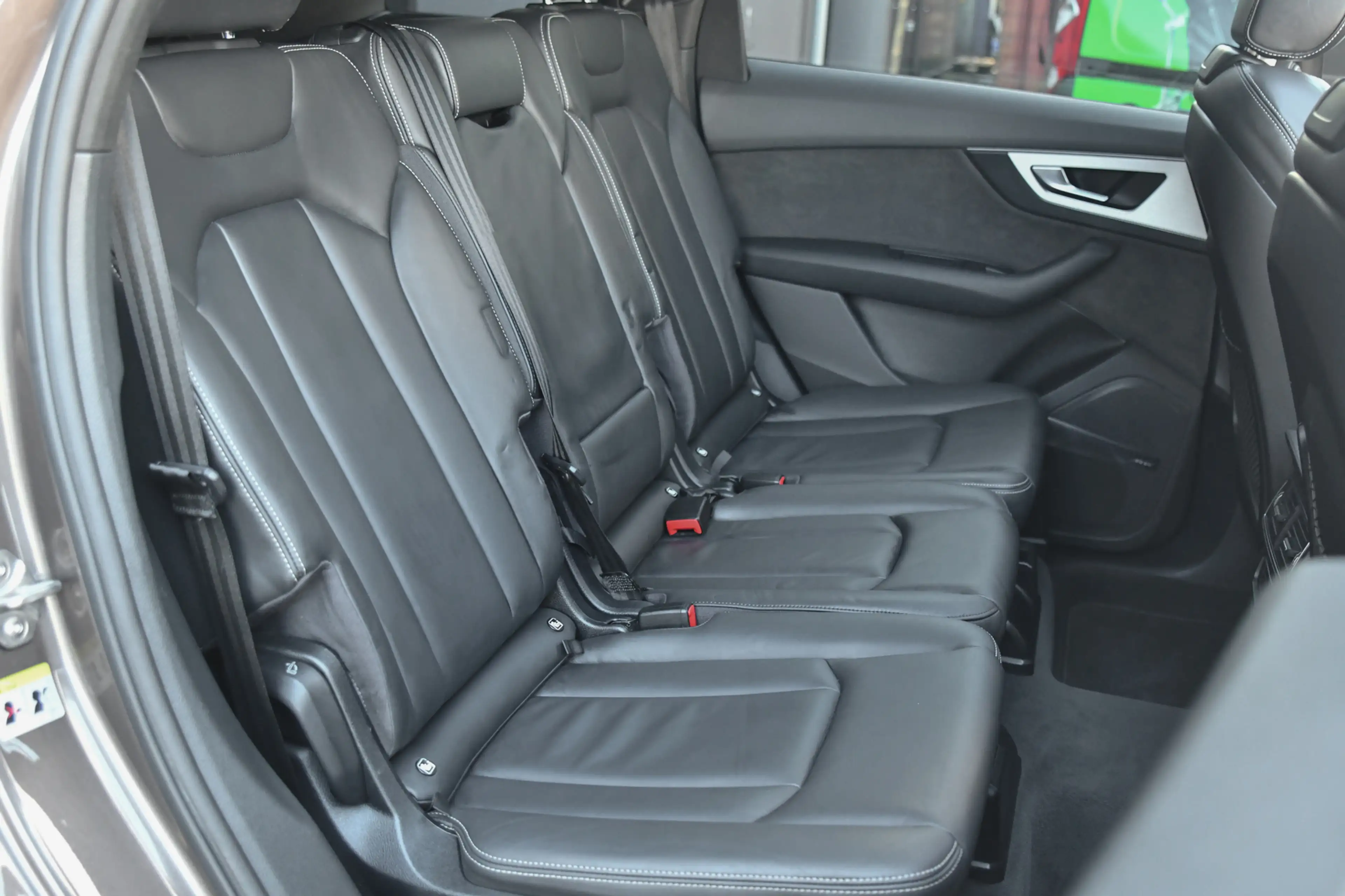Audi Q7 e-tron 3.0 TDI quattro S-Line, Trekhaak, Luchtvering, Pan — photo 24