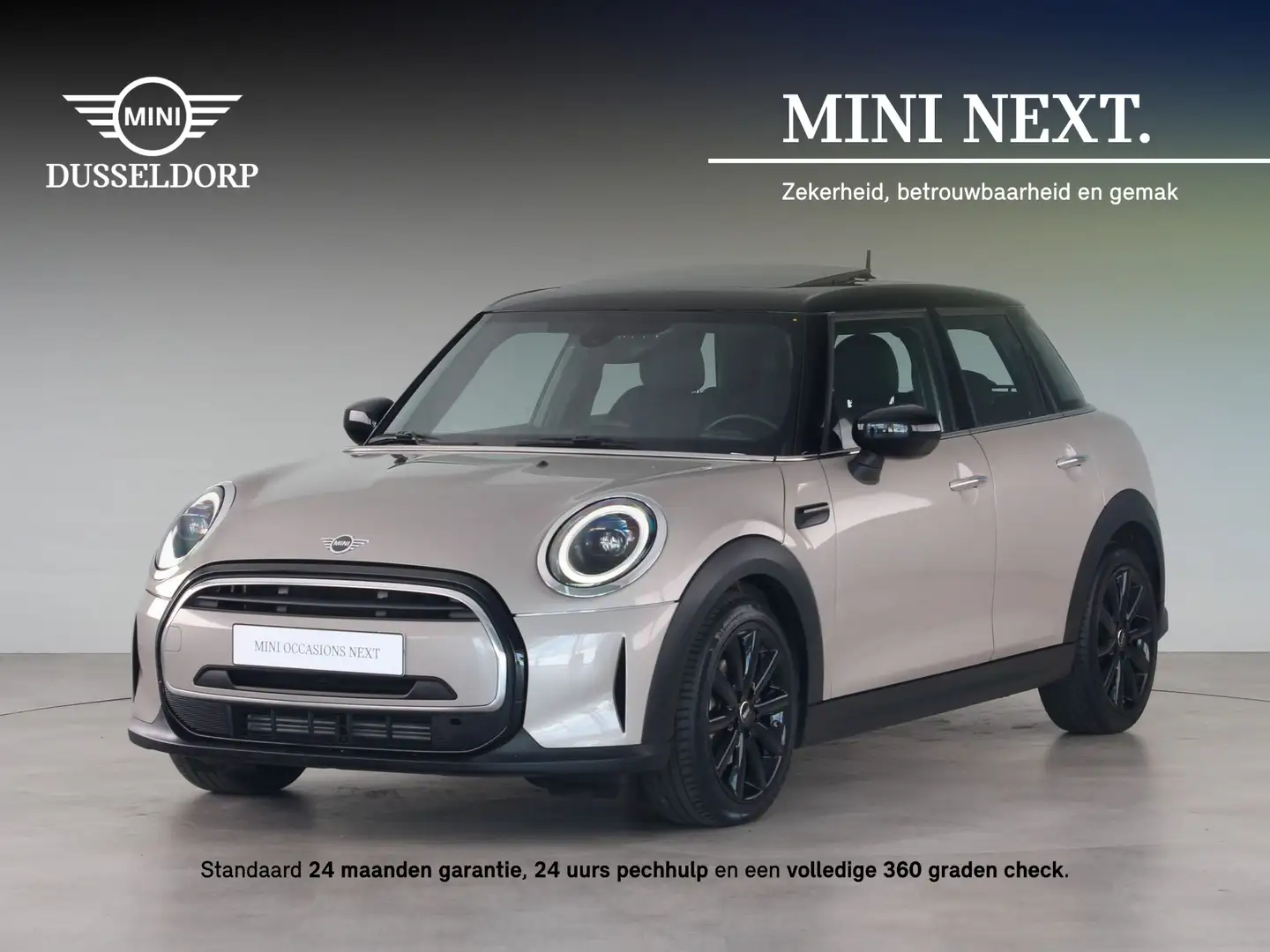 MINI Cooper 5-deurs Classic Aut. Grijs - 1