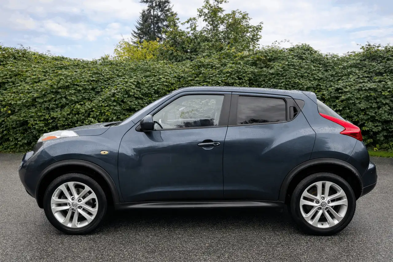 Nissan Juke photo Nissan Juke