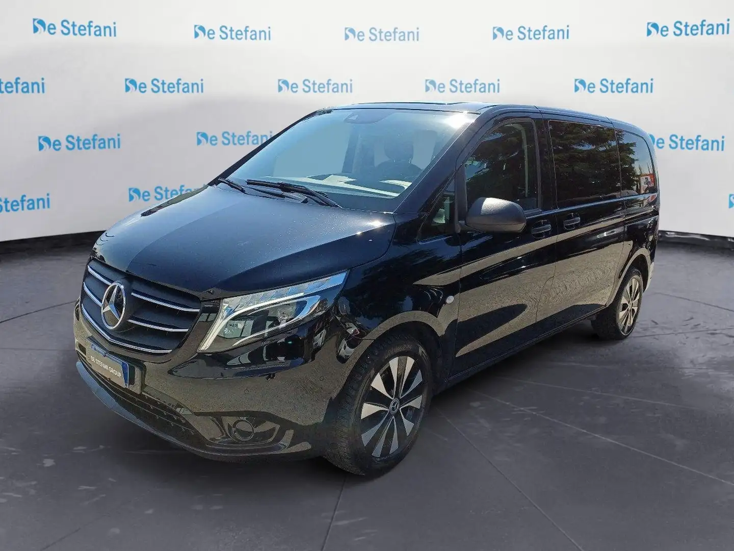 Mercedes-Benz Vito Vito 2.0 114 CDI  Automatic Mixto Compact Noir - 1