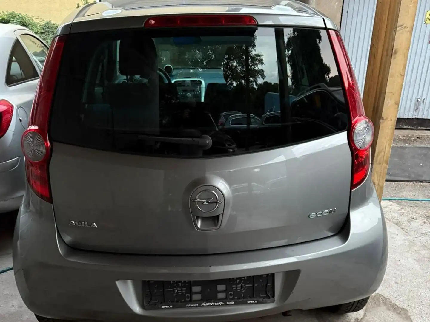 Opel Agila Agila 1.0 - 2