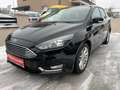 Ford Focus Titanium Schwarz - thumbnail 1