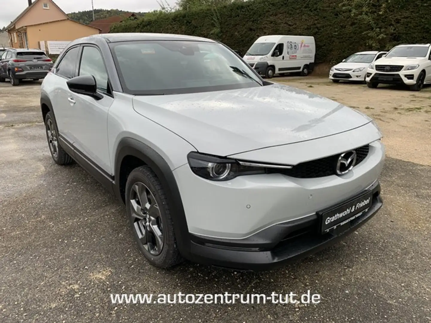 Mazda MX-30 35,5 kWh e-SKYACTIV KOMFORT+PREMIUM*3,24% Weiß - 1