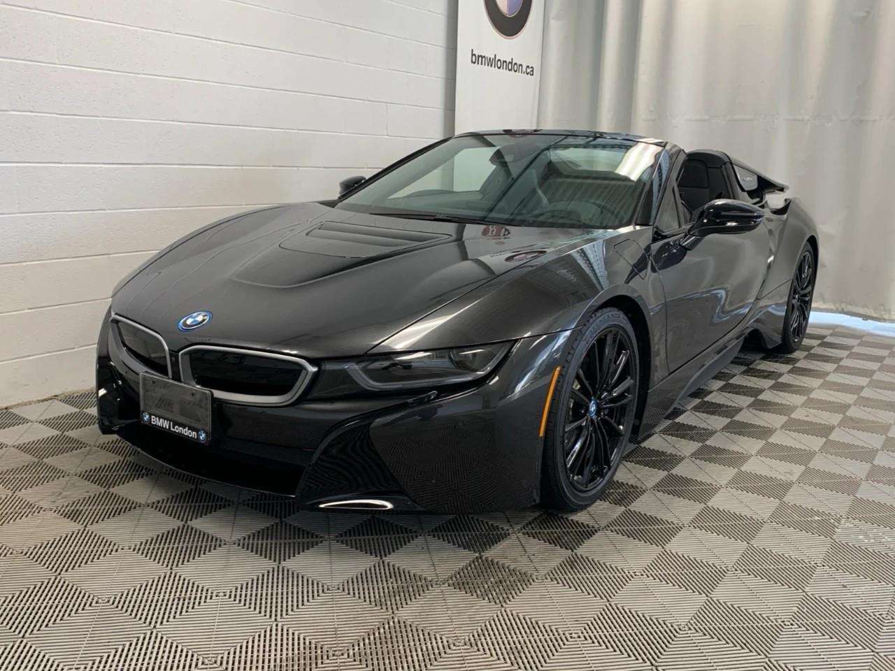 2019 BMW i8 Sophisto Grey Metallic / Amido Full perforated lea