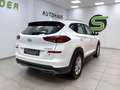 Hyundai TUCSON 1.6 CRDi / NAVI / SHZ / RKAM Weiß - thumbnail 7