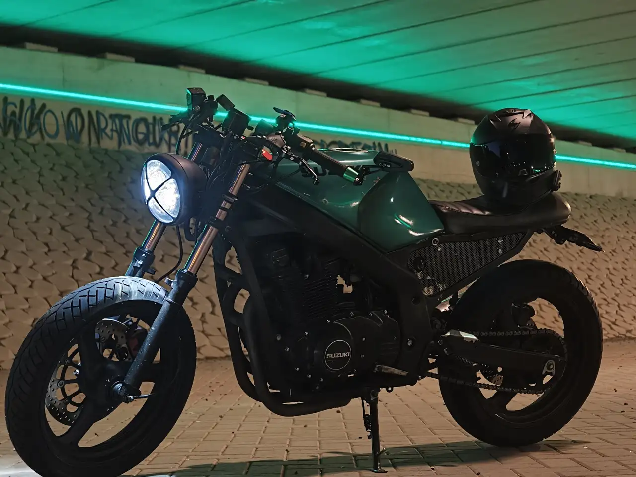 Suzuki GS 500