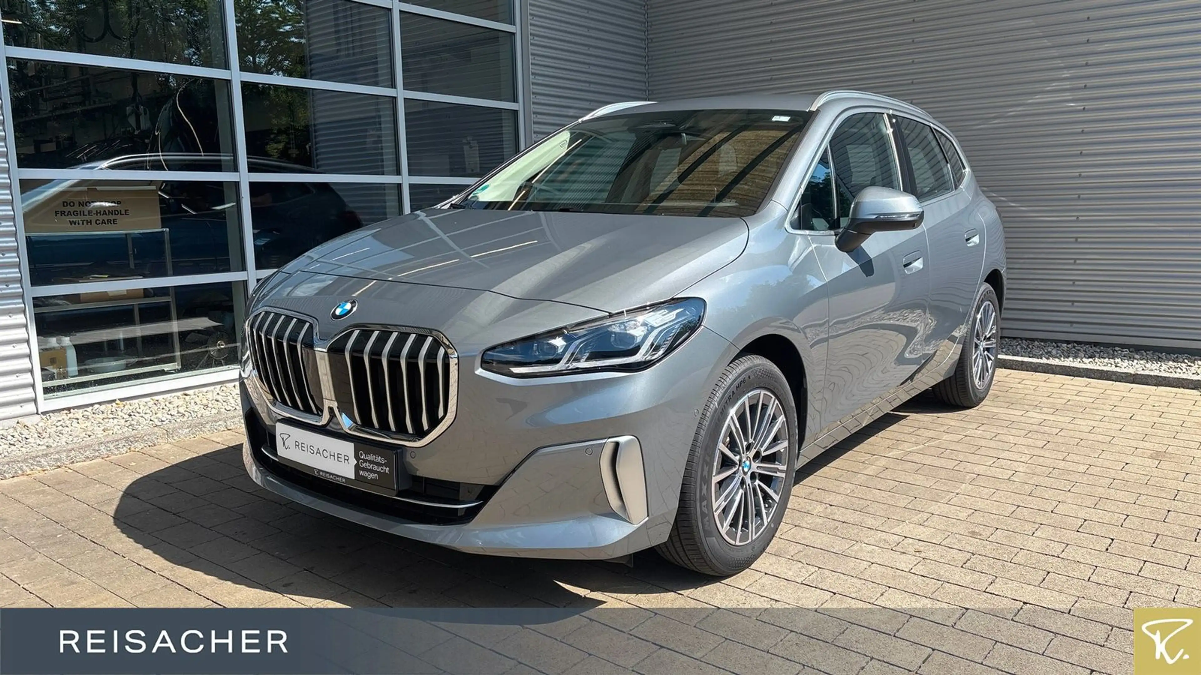 BMW 220 220dA Active Tourer Luxury-Line,AHK,ACC,HUD,H-K