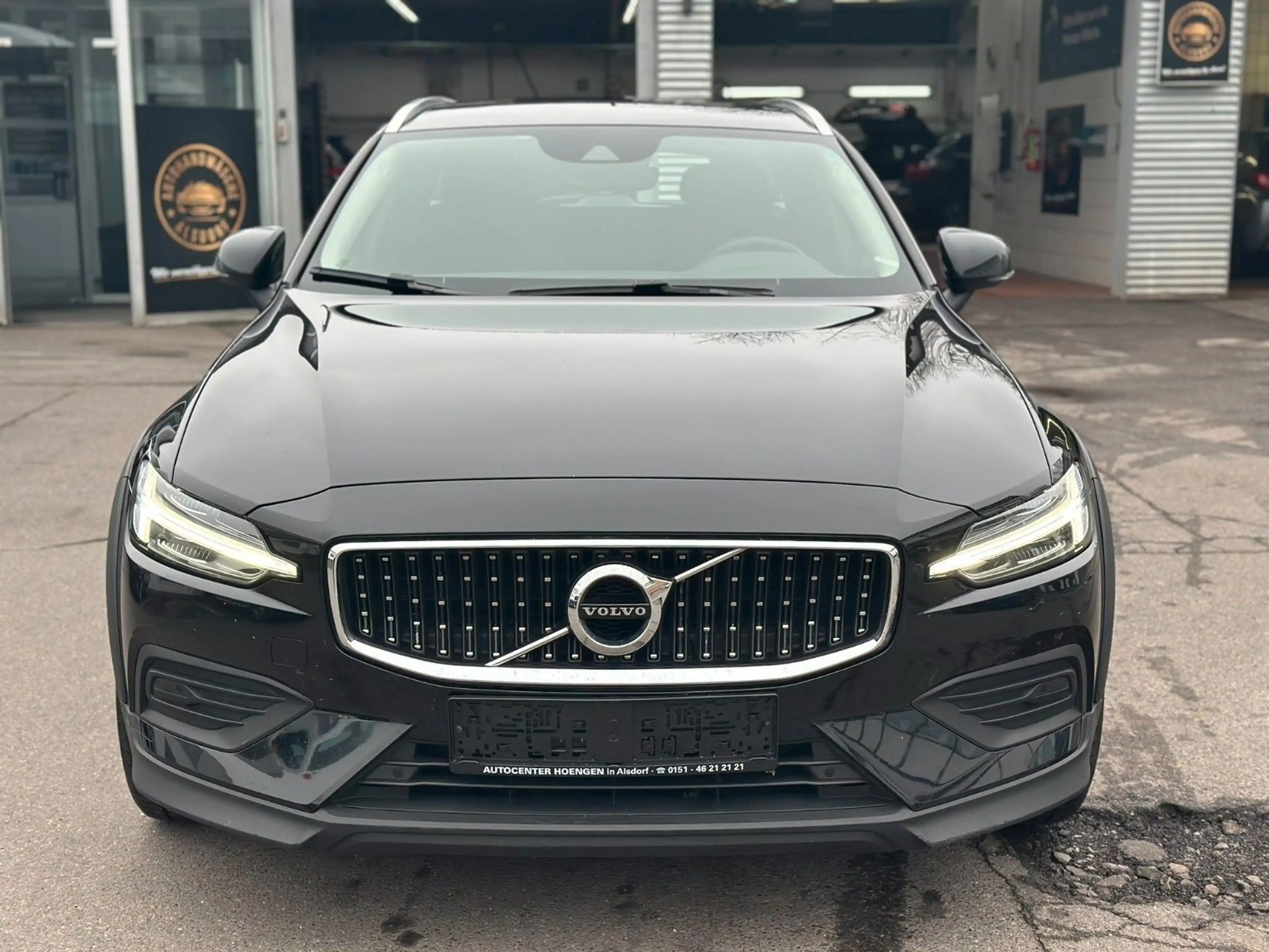 Volvo V60 Cross Country AWD Kamera*CarPlay*Navi*Autom. — photo 5