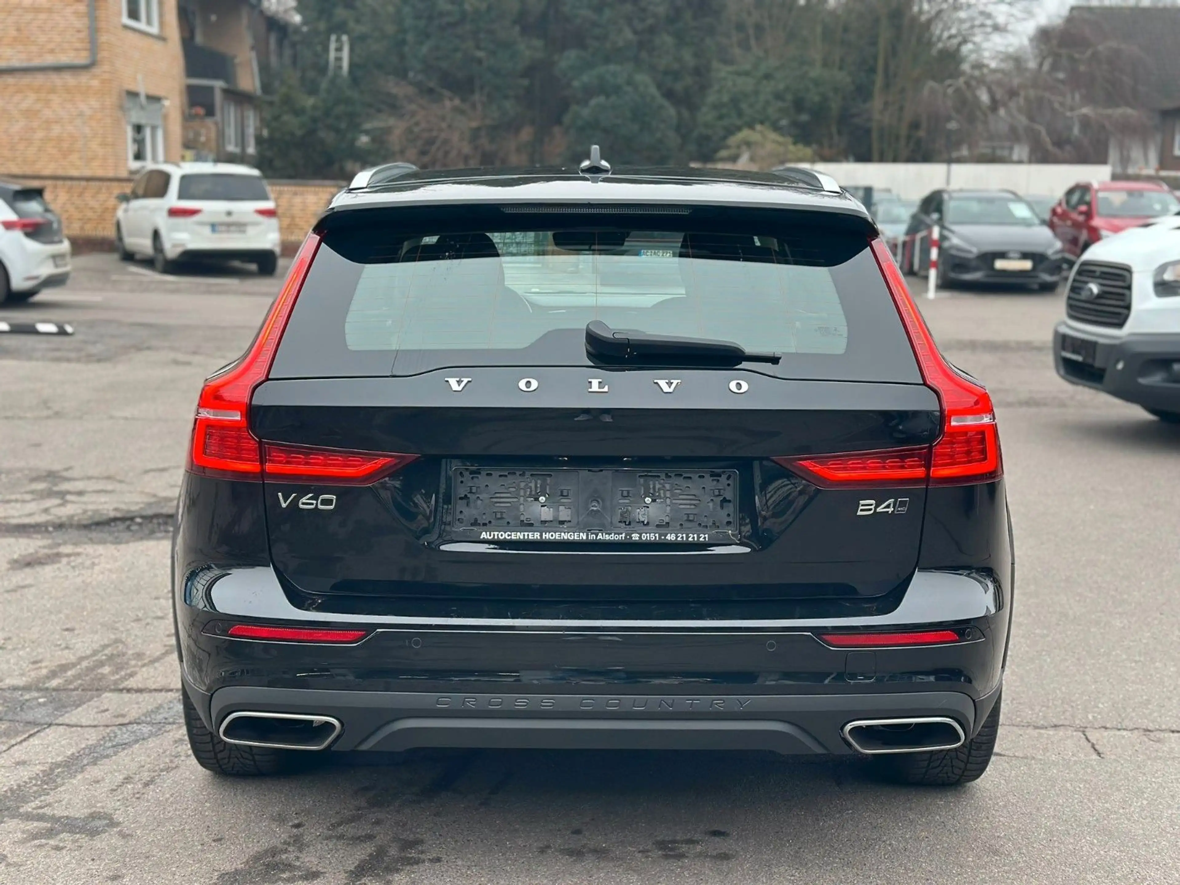 Volvo V60 Cross Country AWD Kamera*CarPlay*Navi*Autom. — photo 8