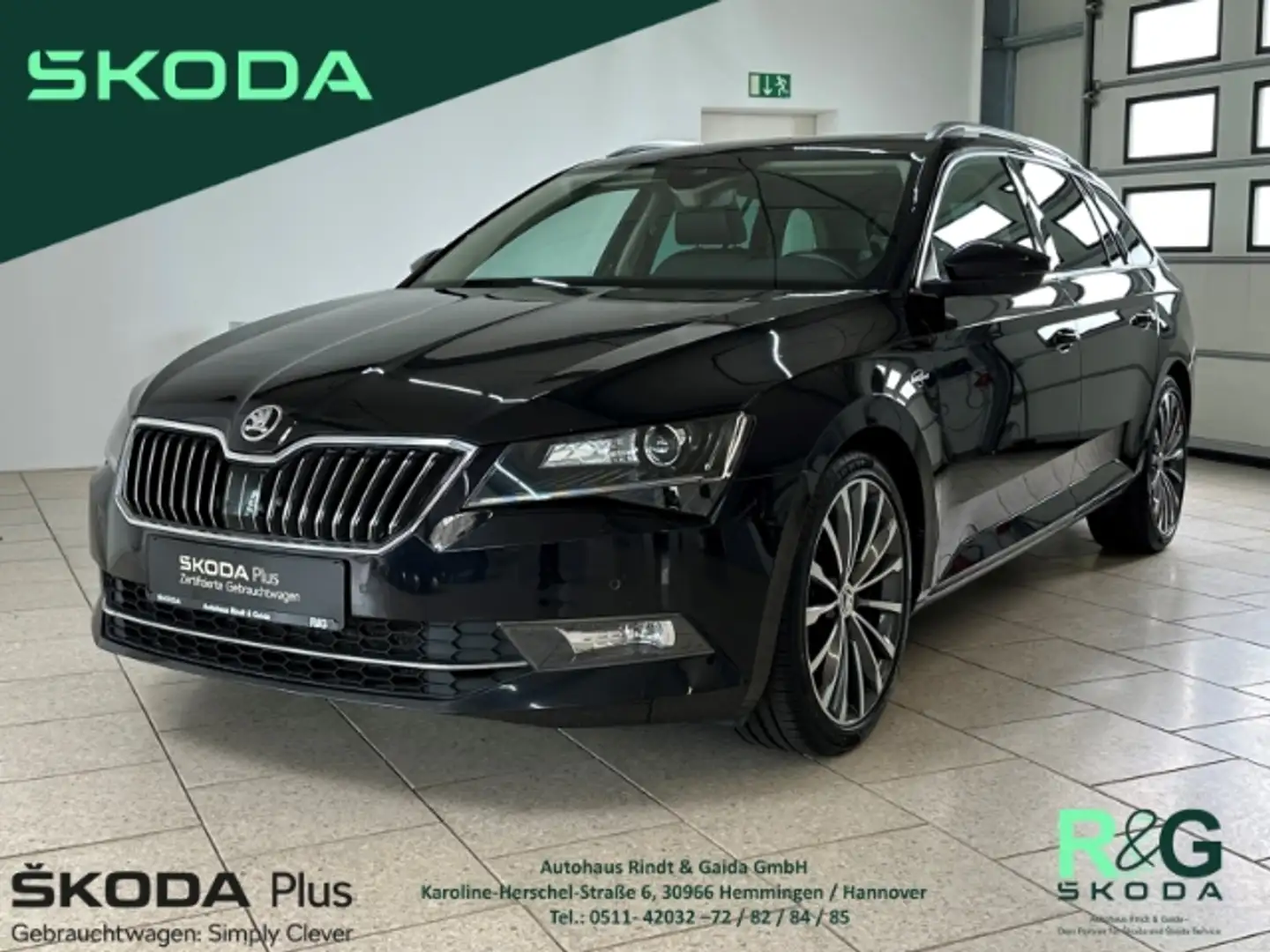 Skoda Superb Combi L&K 2.0 TDI DSG Pano Leder Navi Schwarz - 1