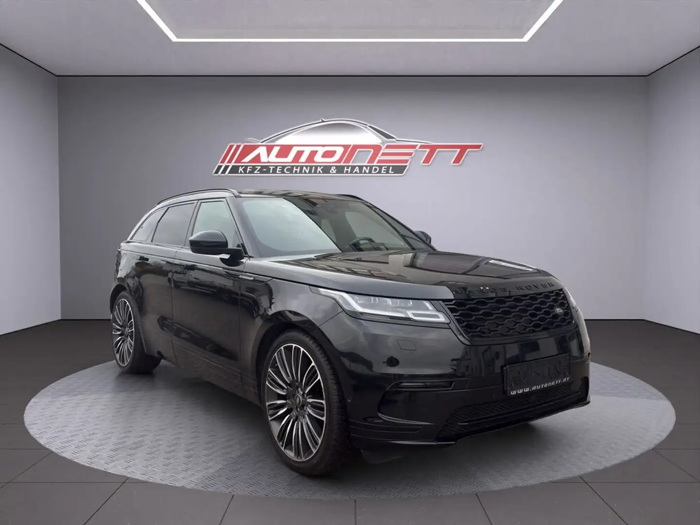 Land Rover Range Rover Velar HSE Schwarz - 1