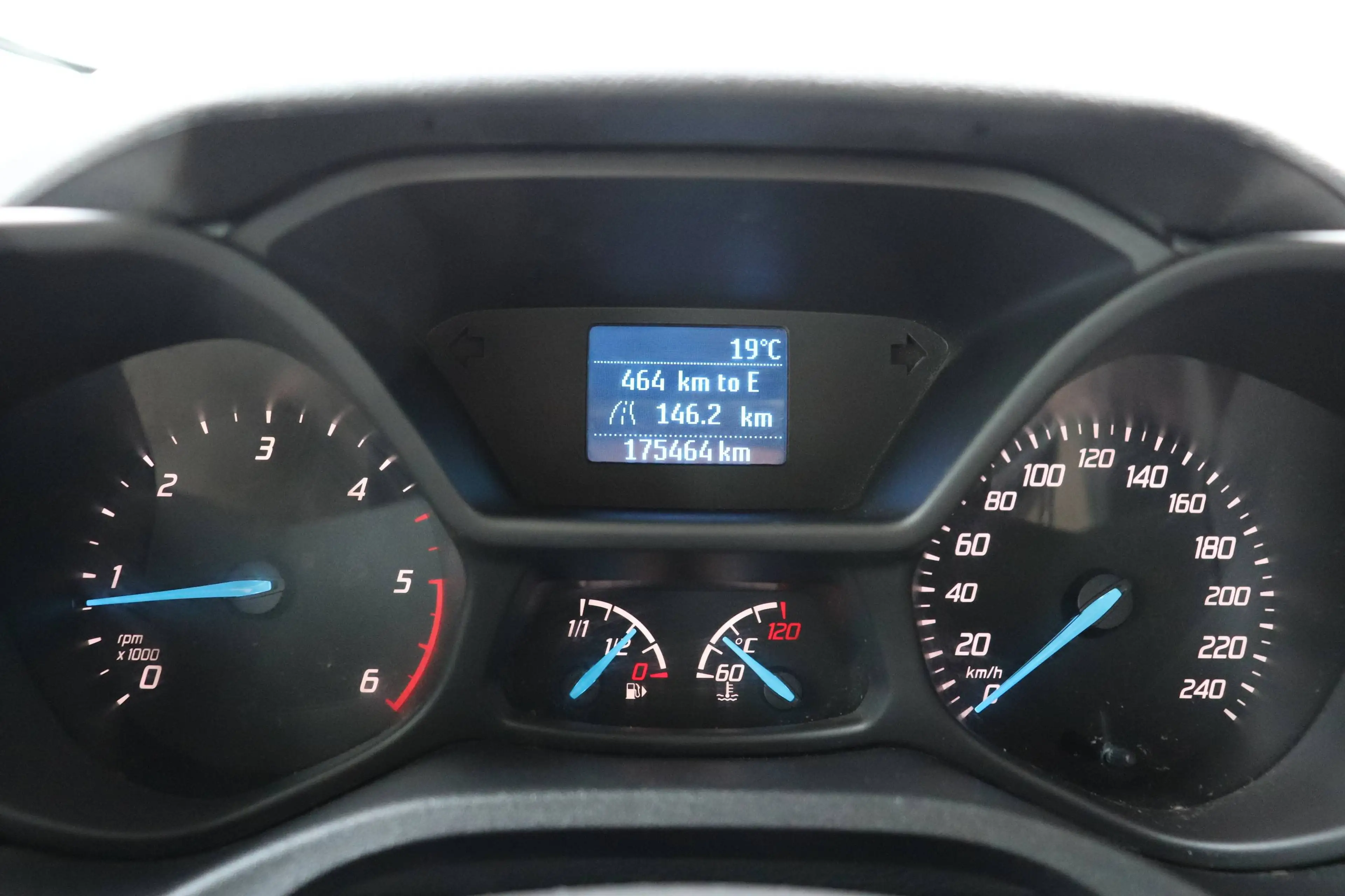 Ford Transit Connect Ford Transit Connect 1.6 TDCI L2 Ambiente — photo 7