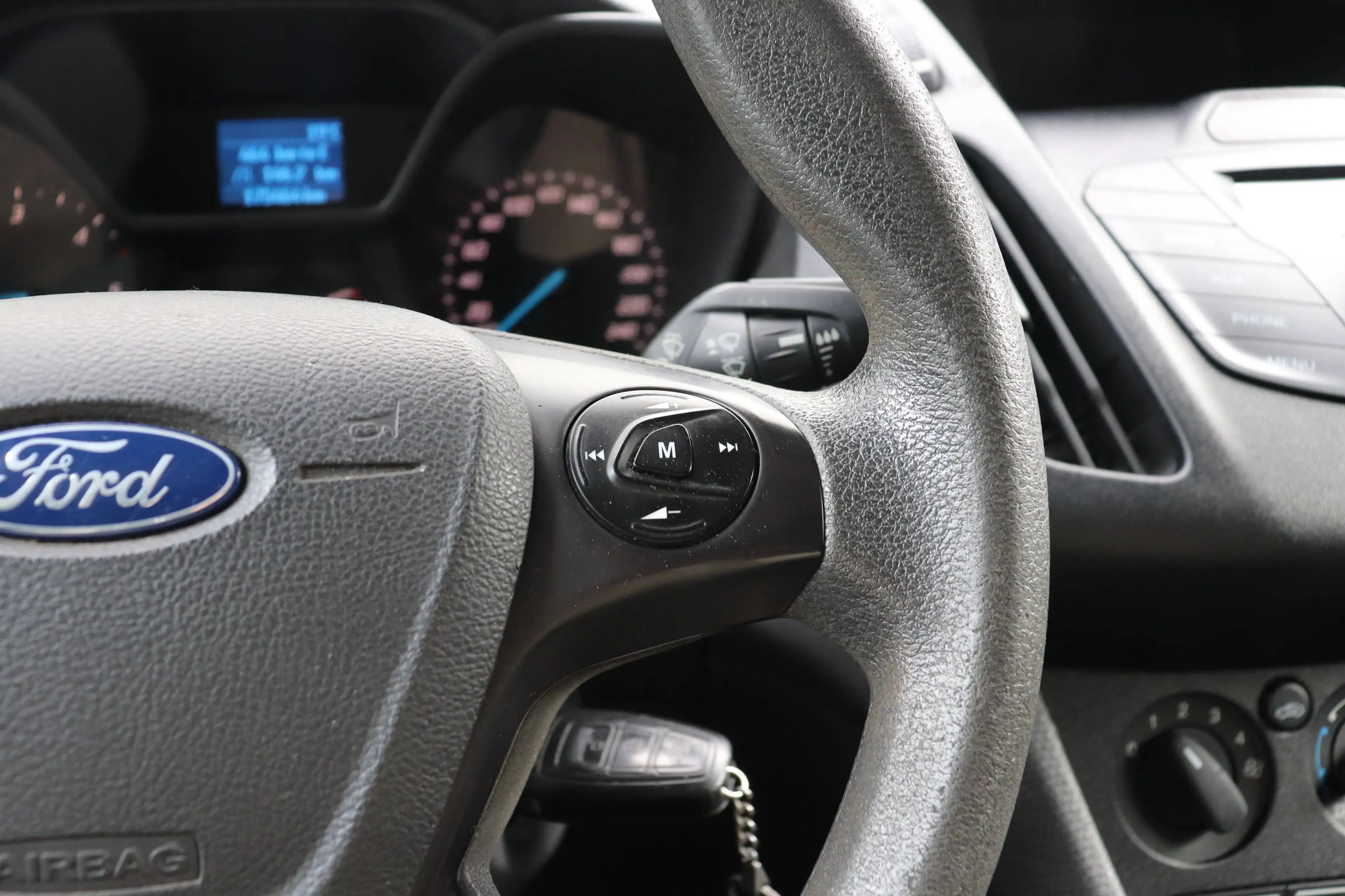 Ford Transit Connect Ford Transit Connect 1.6 TDCI L2 Ambiente — photo 9
