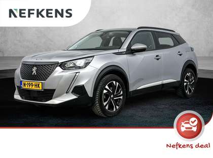 Peugeot 2008 SUV 1.2 130 pk Allure | Navigatie | Camera | 3D Sc