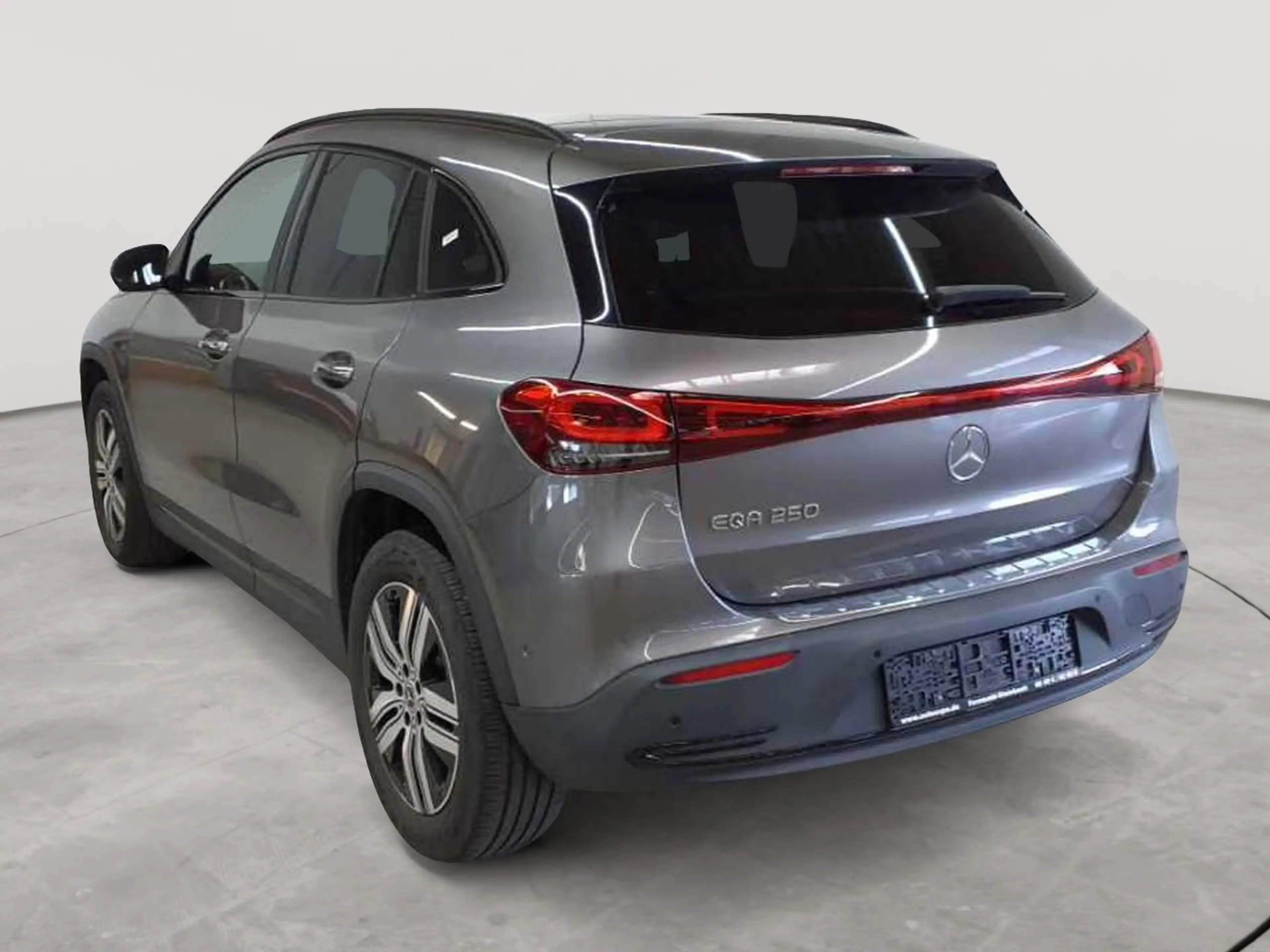 Mercedes-Benz EQA 250 EQA250 ElectricArt AHK Adv.+ Assi+ Pano — photo 5