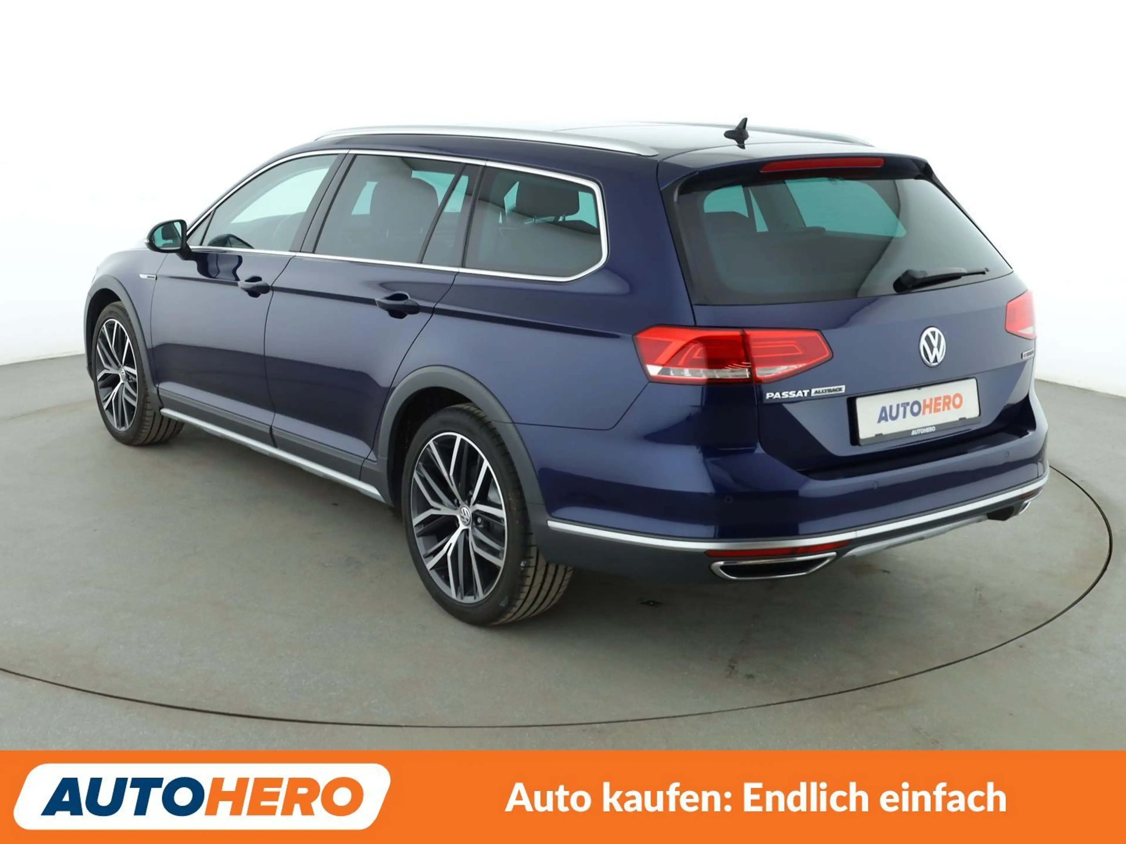 Volkswagen Passat Alltrack 2.0 TDI 4Motion BlueMotion Tech Aut.*NAVI* — photo 4