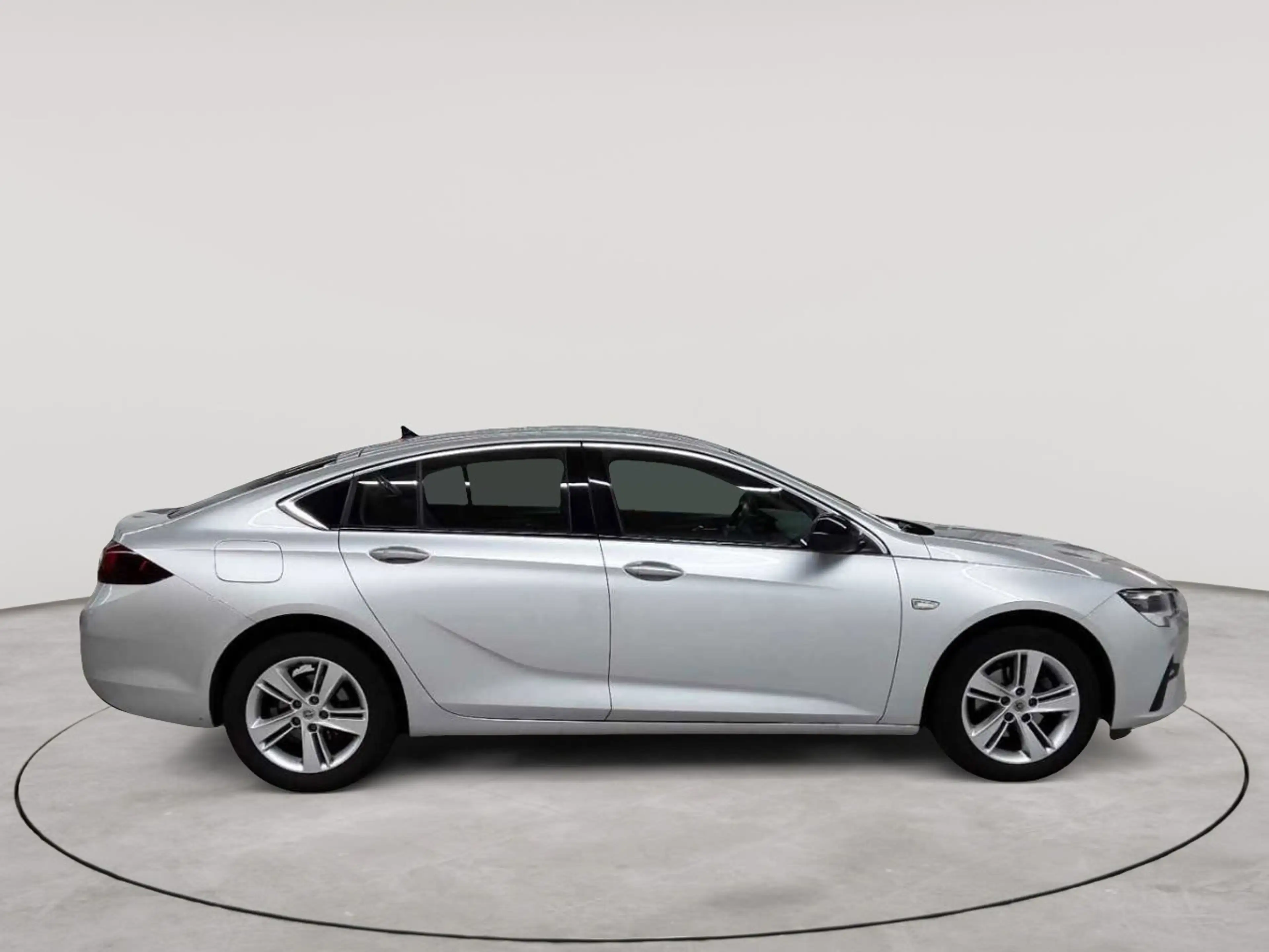 Opel Insignia Insignia Grand Sport 1.5D Elegance Navi — photo 3