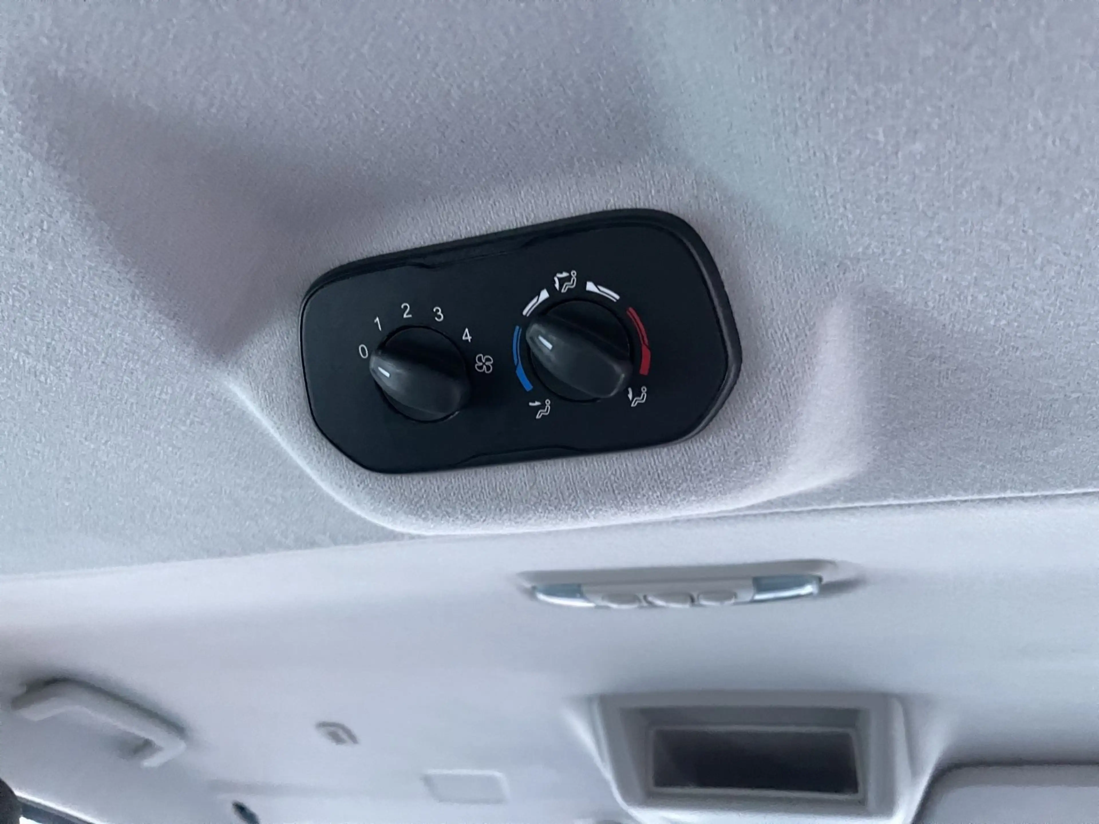 Ford Transit Custom Transit/Tourneo Custom 300 L2 Trend Klima/1.Hand — photo 18