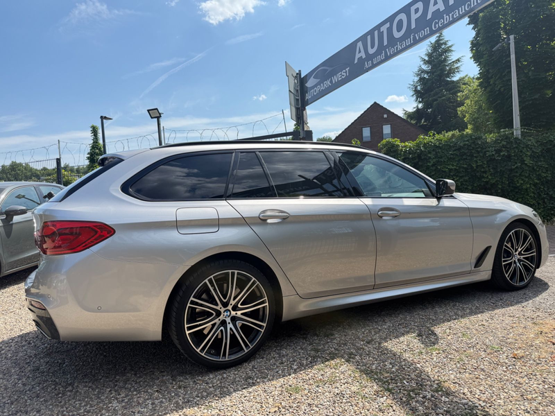 BMW 540 5 Touring 540 d xDrive M Sport*PANO*AHK*HARMAN* — photo 4