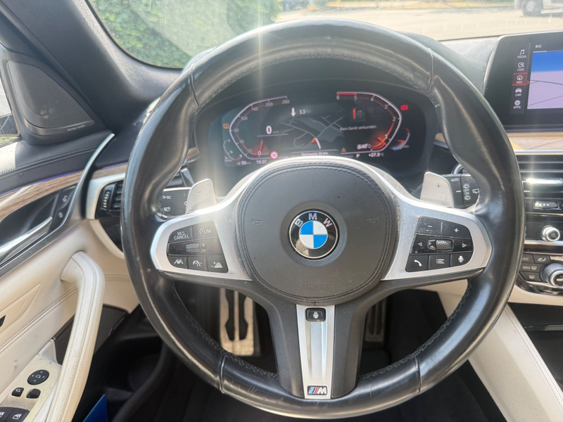 BMW 540 5 Touring 540 d xDrive M Sport*PANO*AHK*HARMAN* — photo 13