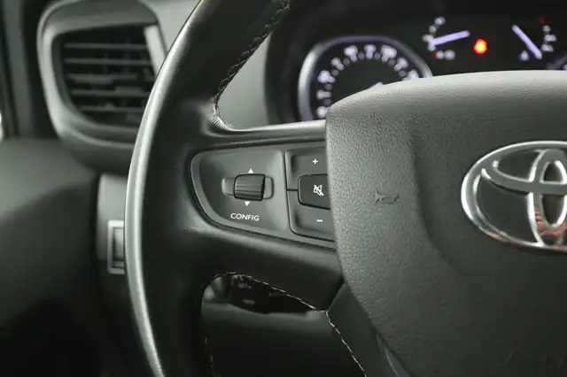 Toyota Proace view 14