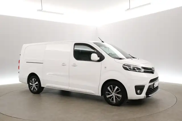 Toyota Proace view 6