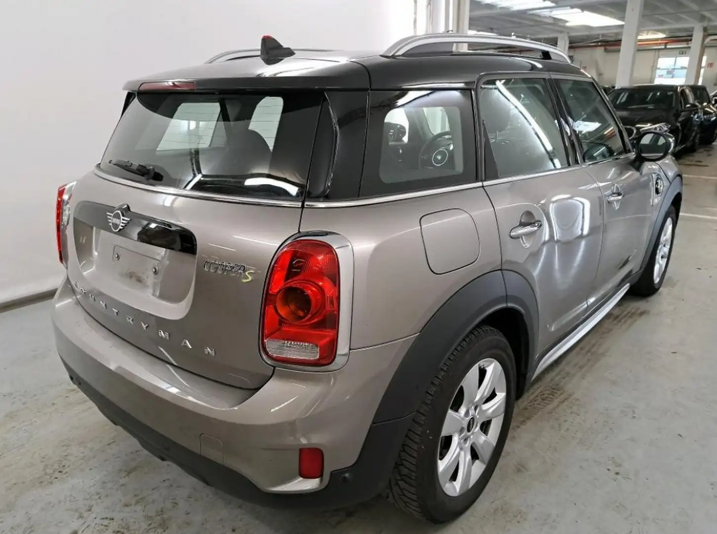 MINI Cooper Countryman SE 1.5 - AWD - Hybrid Šedá - 2