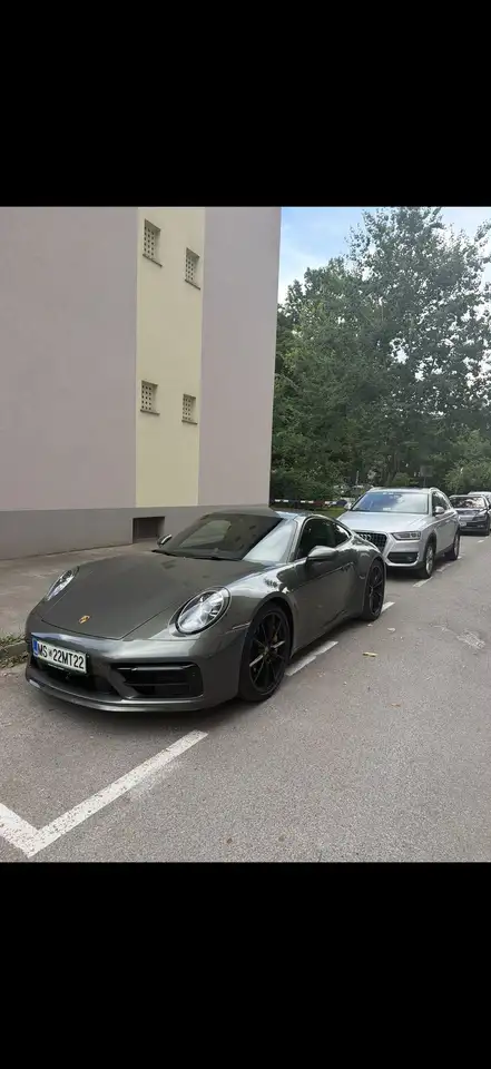 Porsche 992
