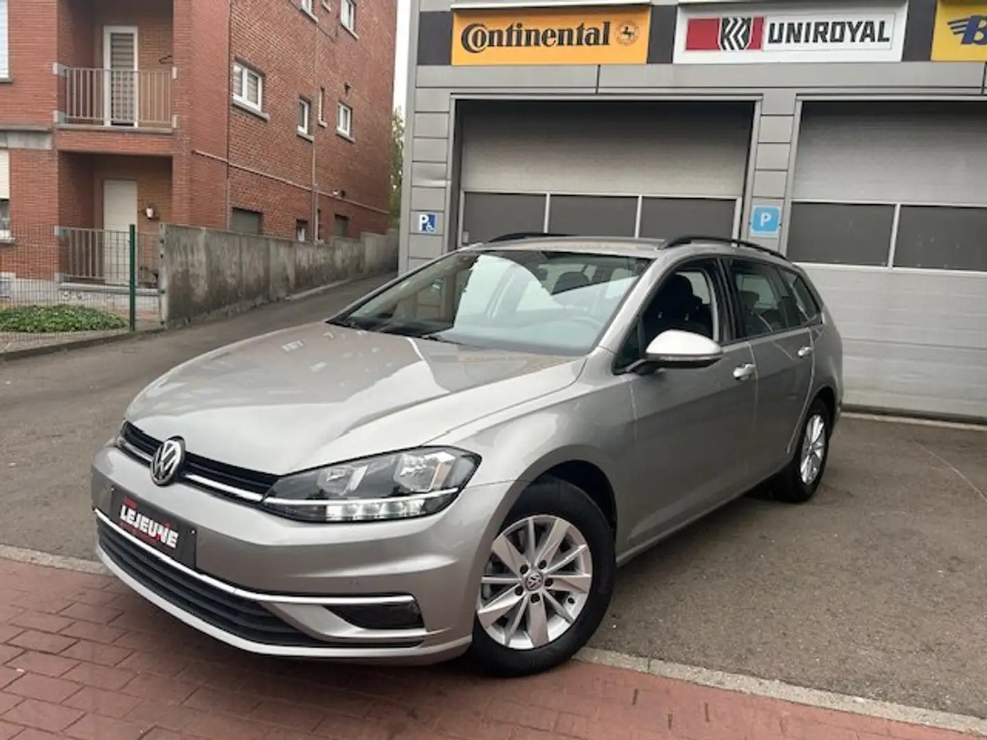 Volkswagen Golf Variant Golf SW 1.0 TSI Trendline OPF - Superbe! Garantie Gris - 2