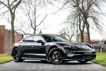 4S SportDesign * Dual Screen * ACC * BOSE * BTW