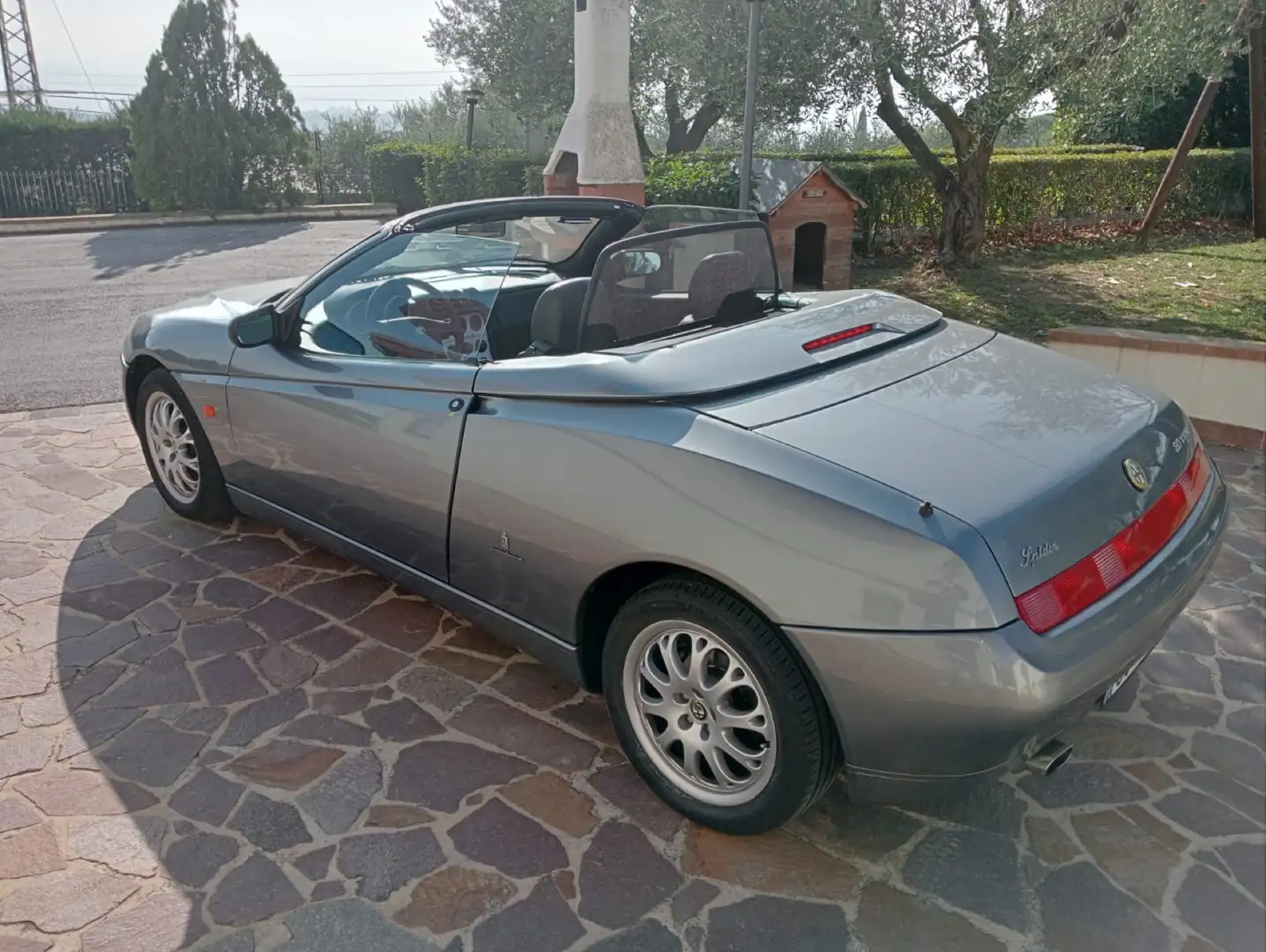 Alfa Romeo Spider 2.0 ts 16v L 150cv Grey - 2