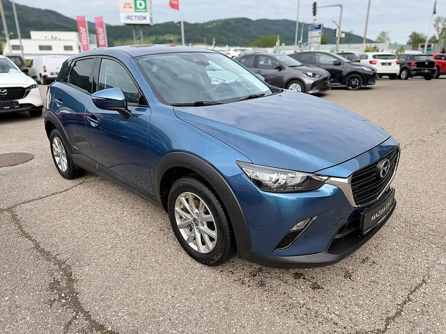 Mazda CX-3 G121 Takumi Blau - 2