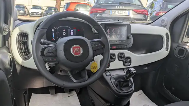Fiat Pandina view 4