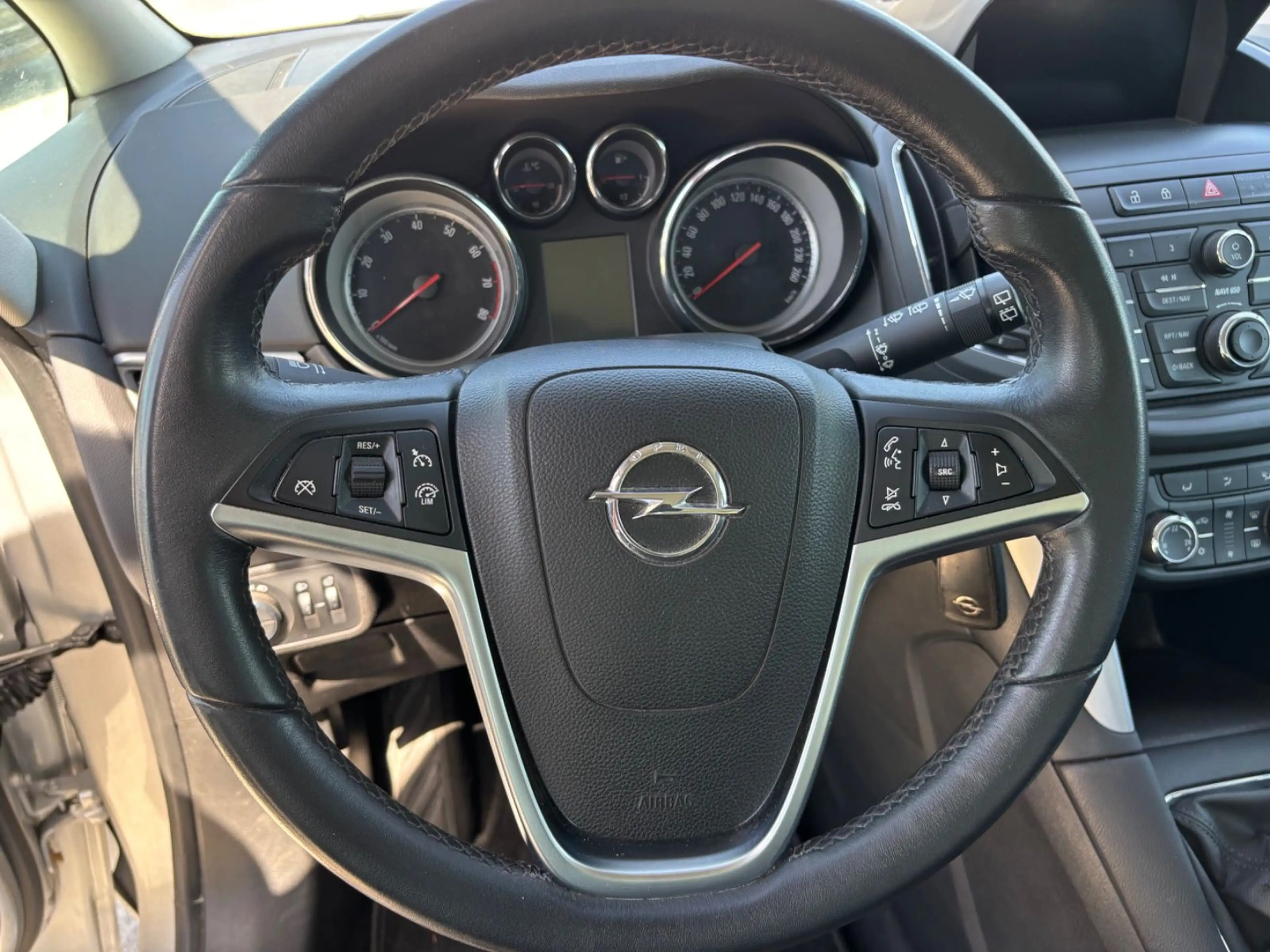 Opel Zafira C Tourer Edition — photo 11