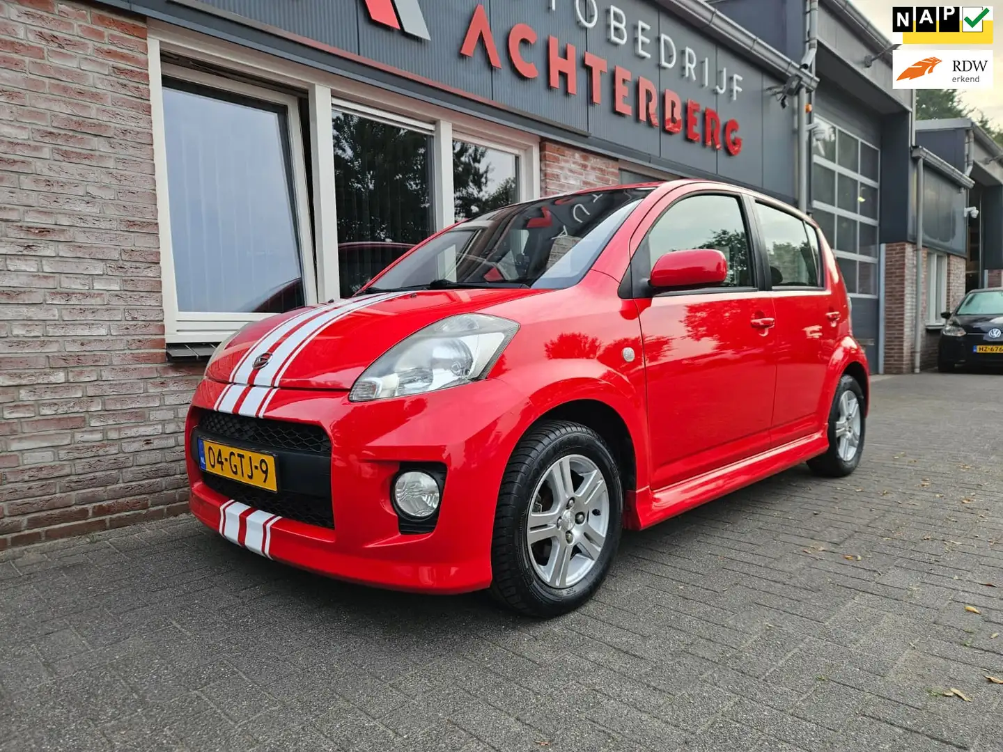 Daihatsu Sirion 2 1.3-16V Sport Airco! Leuke/Nette Auto! NAP! 90PK Rot - 1