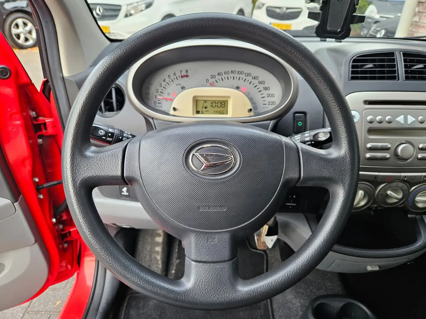 Daihatsu Sirion 2 1.3-16V Sport Airco! Leuke/Nette Auto! NAP! 90PK Rot - 2
