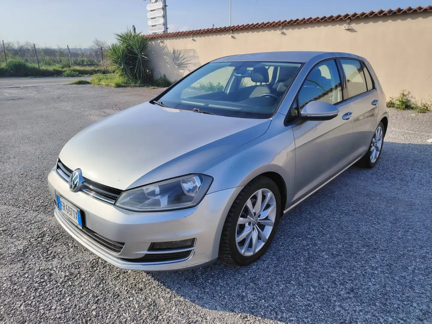 Volkswagen Golf Golf+VII+2013+5p+1.4+tsi+Comfortline+122cv Oro - 2