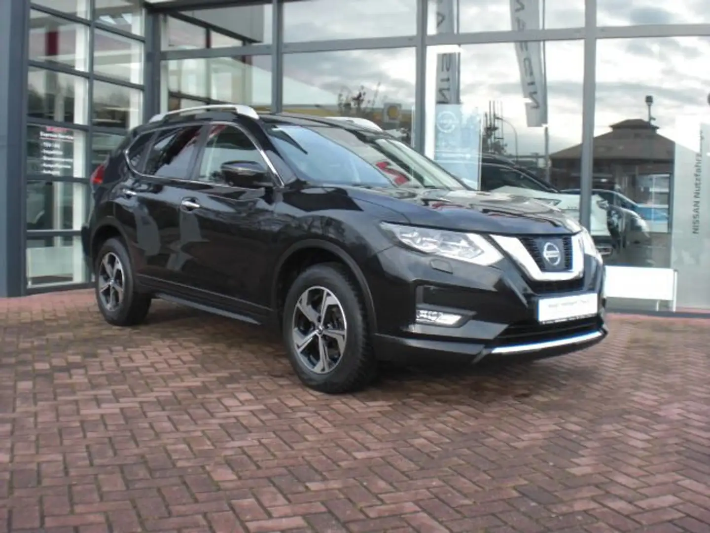 Nissan X-Trail N-Connecta 4x4 NAVI 4xKAMERA PDC WKR Schwarz - 2