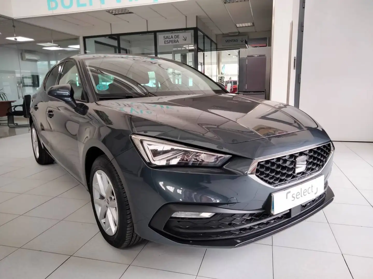 SEAT Leon ST 1.5 TSI S&S Style 130 Gris - 1