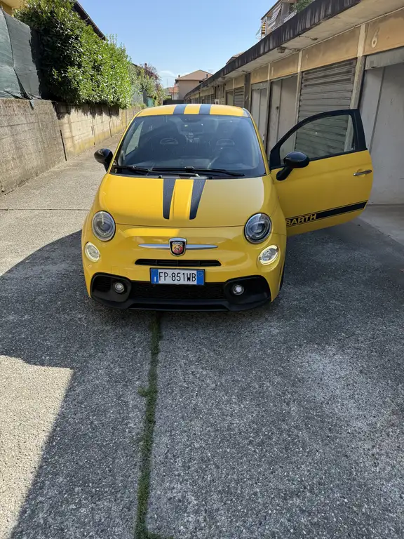 Abarth 595 Pista 2018 из Европы — купить под ключ