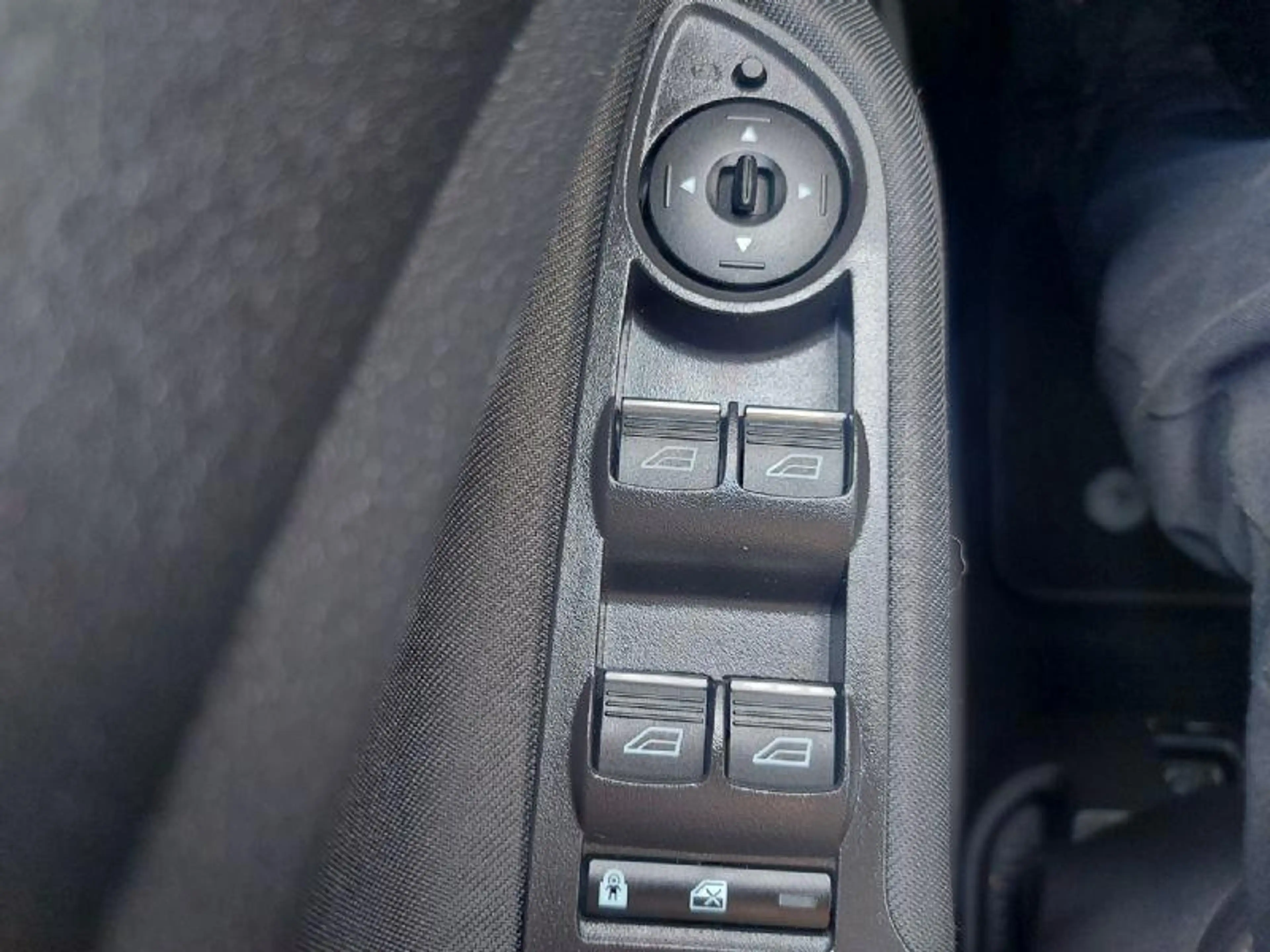 Ford C-Max 1.0 Titanium airco,cruisecontrol,navigatie/camera, — photo 25